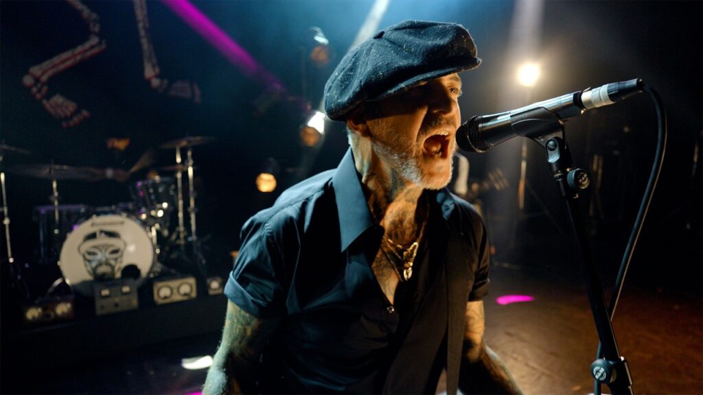 Born To Kill lyrics by Social Distortion