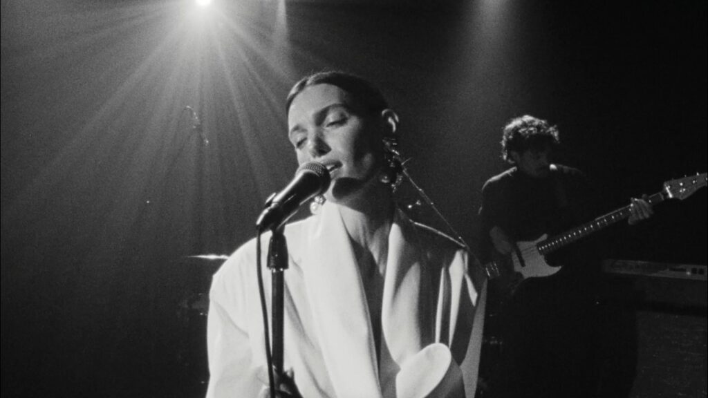 The Way We Touch Lyrics – Charlotte Cardin