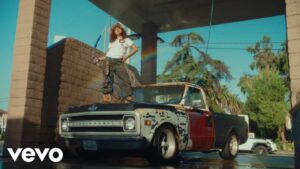 I Won’t Cry Lyrics – Remi Wolf